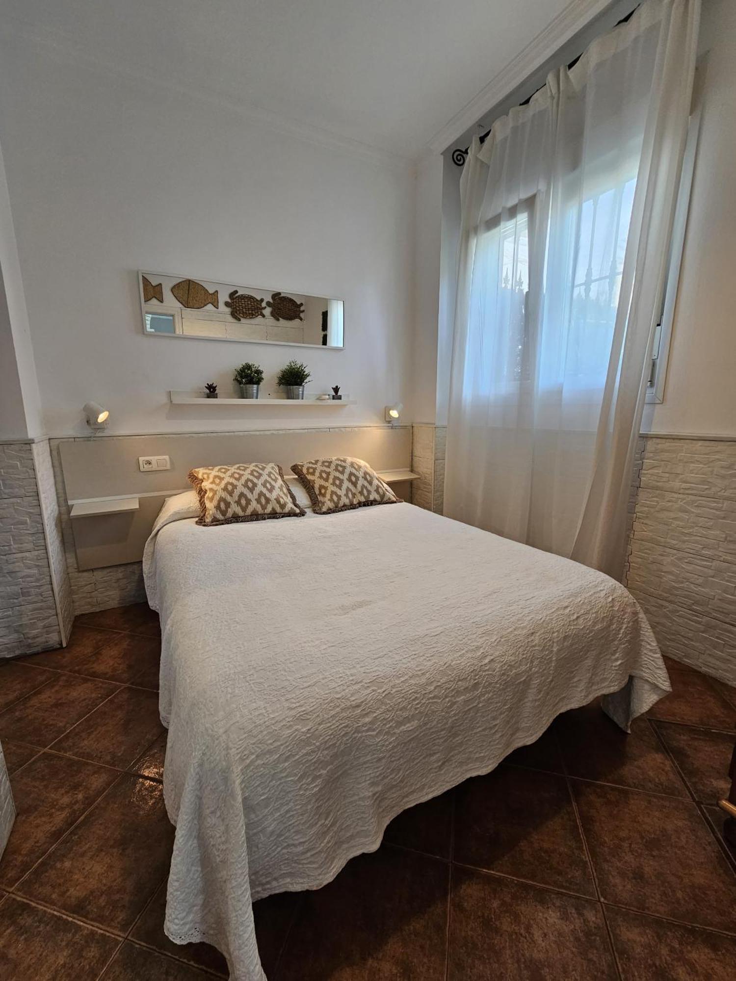 Pedregalejo Beach House Leilighet Málaga Eksteriør bilde